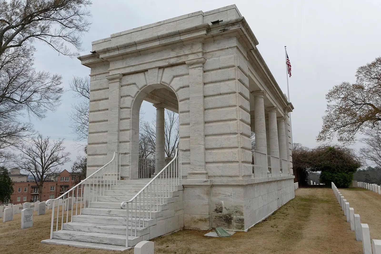 The marble rostrum among the headstones at Marietta National Cemetery